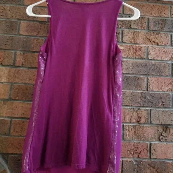 XS Express Sequin Top - Picture 2 of 4